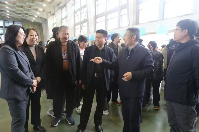 冯瑞银副校长带队调研KY开元集官网招聘会
